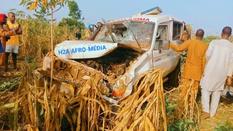 Klouékanmè : Un malade et sa maman décédés dans un accident de l’ambulance de l’hôpital de Zone de Klouékanmè